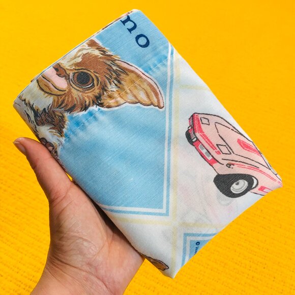 Vintage 1984 Gremlins Movie GIZMO Pink Corvette Pillowcase: Retro Home Textile - Picture 12 of 14